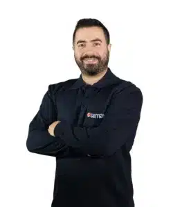 Ekibimiz 3 DSF3454 copy 2 263x300 1